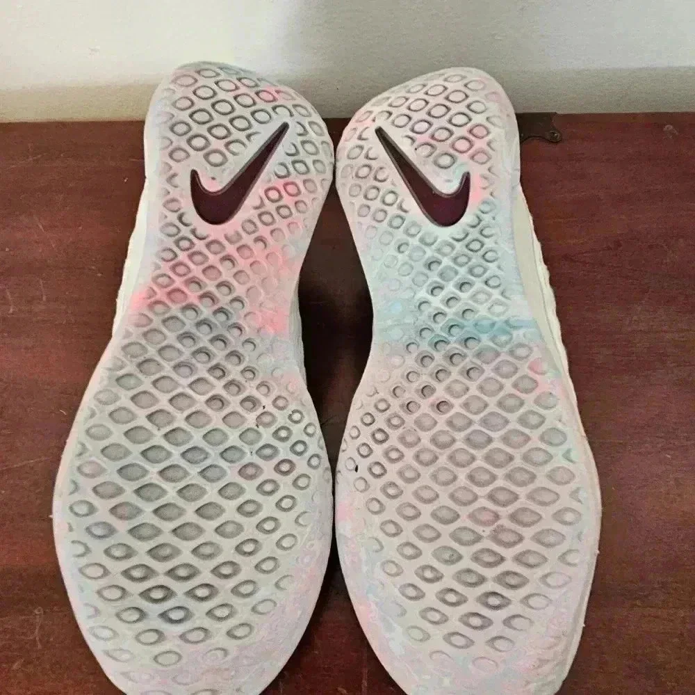Nike Court  NXT EUC Size 8.5